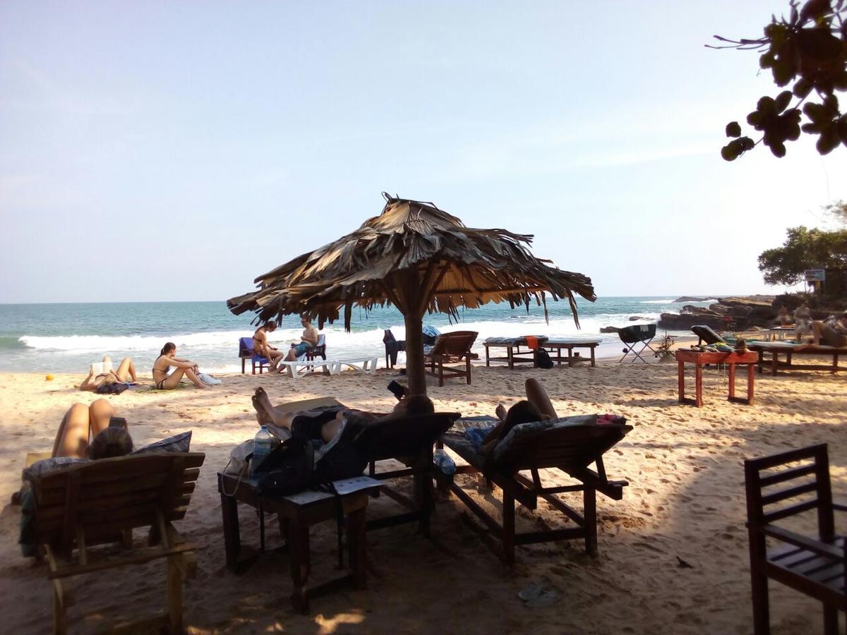 Surf Bay House Otel Dikwella Dış mekan fotoğraf
